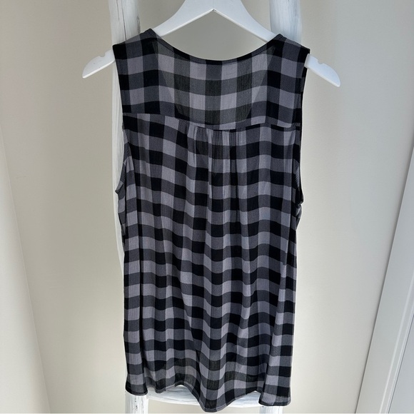 H.I.P. Women’s Surplice Buffalo Checkered Draped Tank Top Size Large - Picture 2 of 8